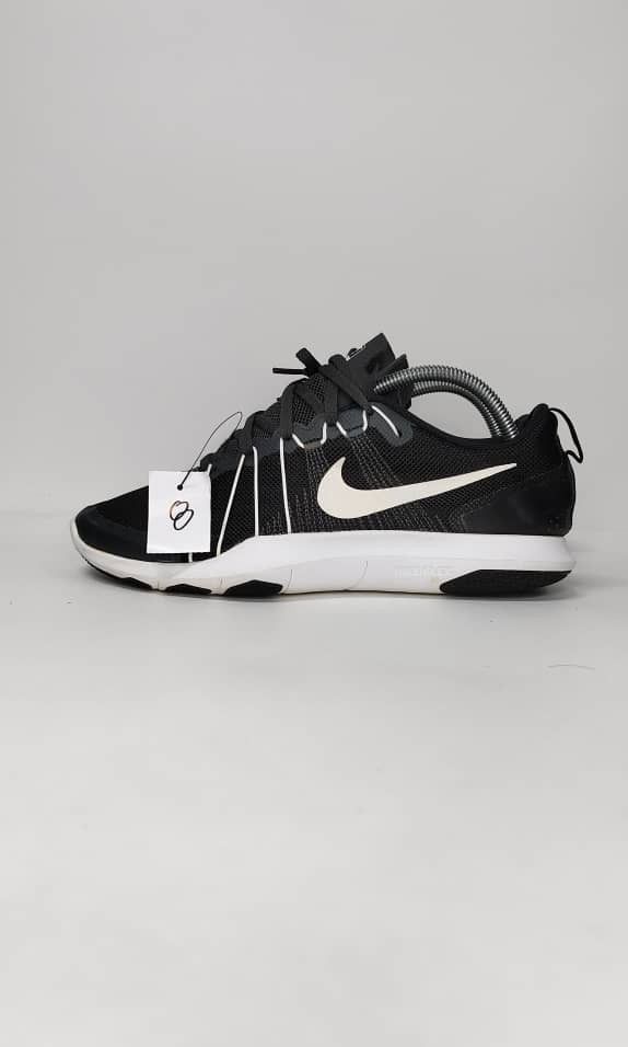 NIKE FLEX TRAIN AVER 8 UK Men s Fashion Footwear Sneakers on Carousell