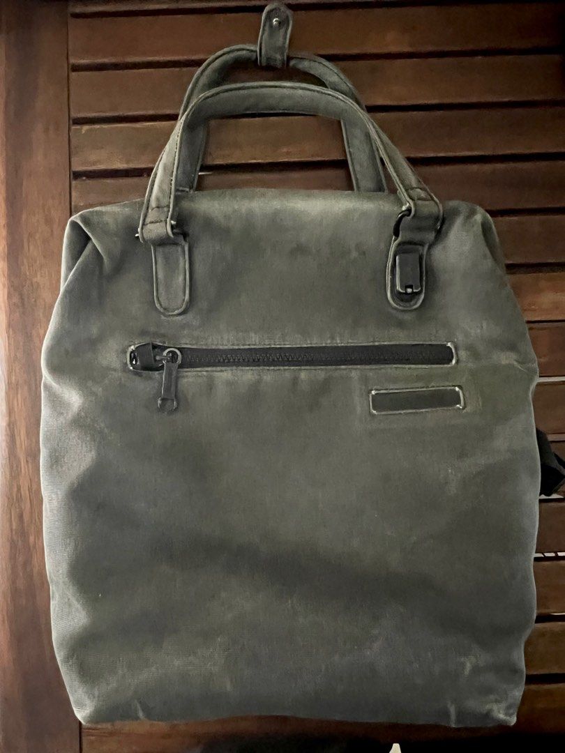 Intasafe iaa backpack tote