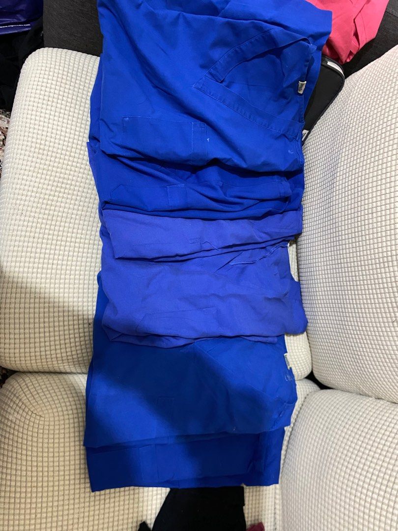 PLUS SIZE BLUE SCRUB TOP (Category: Tshirts & Polo Shirts ) located in Quezon City. Submitted by stefsm (Listing ID 1336897428, Image 3). Description: XXL-XXXL.