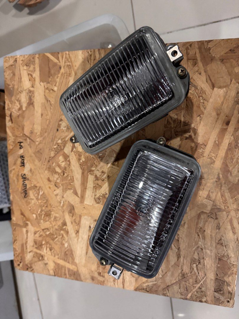 Porsche 964 foglamps (Category: Lightings, Horns, and other Electrical Parts and Accessories) located in Muntinlupa City. Submitted by daimler (Listing ID 1336880428, Image 1). Description: Porsche 964 us version foglamps Good as brand new 35k pair 📱09176258168 Brand new price $700 usd per pc plus shipping and tax.