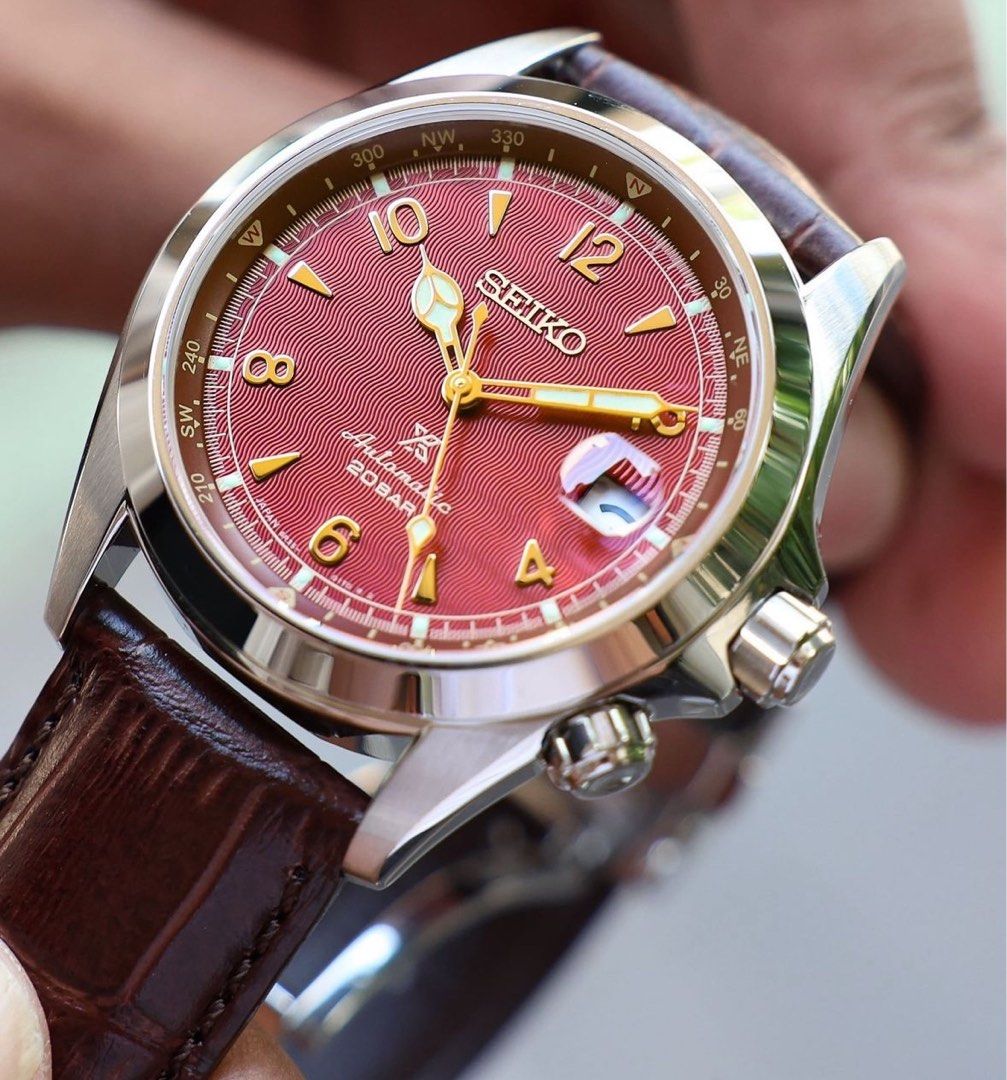 Priced to Sell Seiko Red Alpinist Australian Desert Limited Edition SPB489 SPB489J SPB489J1