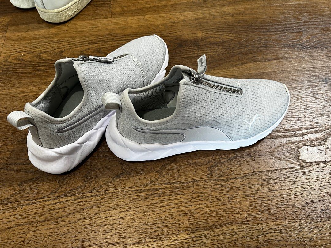 Puma shoes with zipper shop
