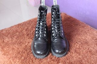 (Kategori: ) berada di . Dikirim oleh hasianpreloved (ID iklan 1336887437, Gambar 1). Deskripsi: .