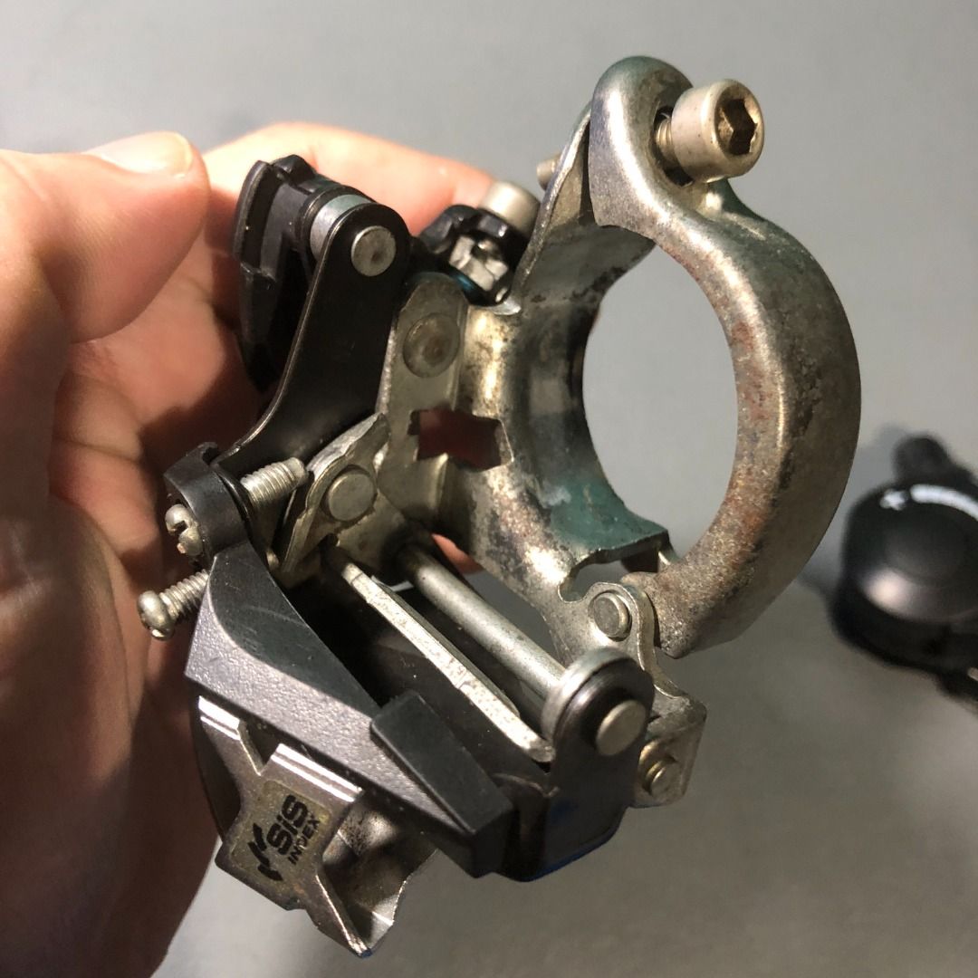 Shimano FD-TX50 Front Derailleur with Shifter (Category: Bicycles) located in Calamba. Submitted by tekky101 (Listing ID 1337031871, Image 3). Description: shimano Tourney FD-TX50 front derailleur with shifter included 3 speed, clamp diameter 34.9mm for 6,7,8 speed, suit for 42T Chain Ring, top pull Pickup Calamba only or ship via Lalamove or J&T. Buyer will shoulder the SF. PM or derecho msg na lang sa akin para mabilis usapan. .
