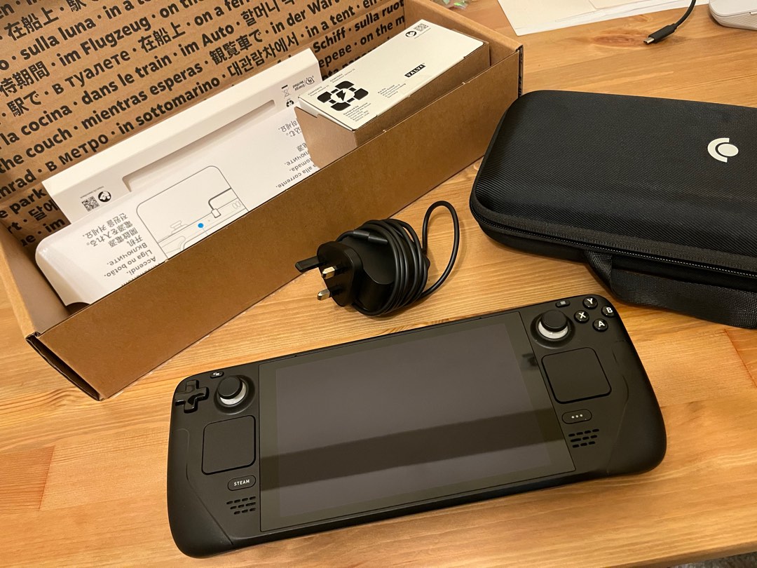 SteamDeck LCD SSD 1TB換装、静音ファンに換装、専用ドック(非純正