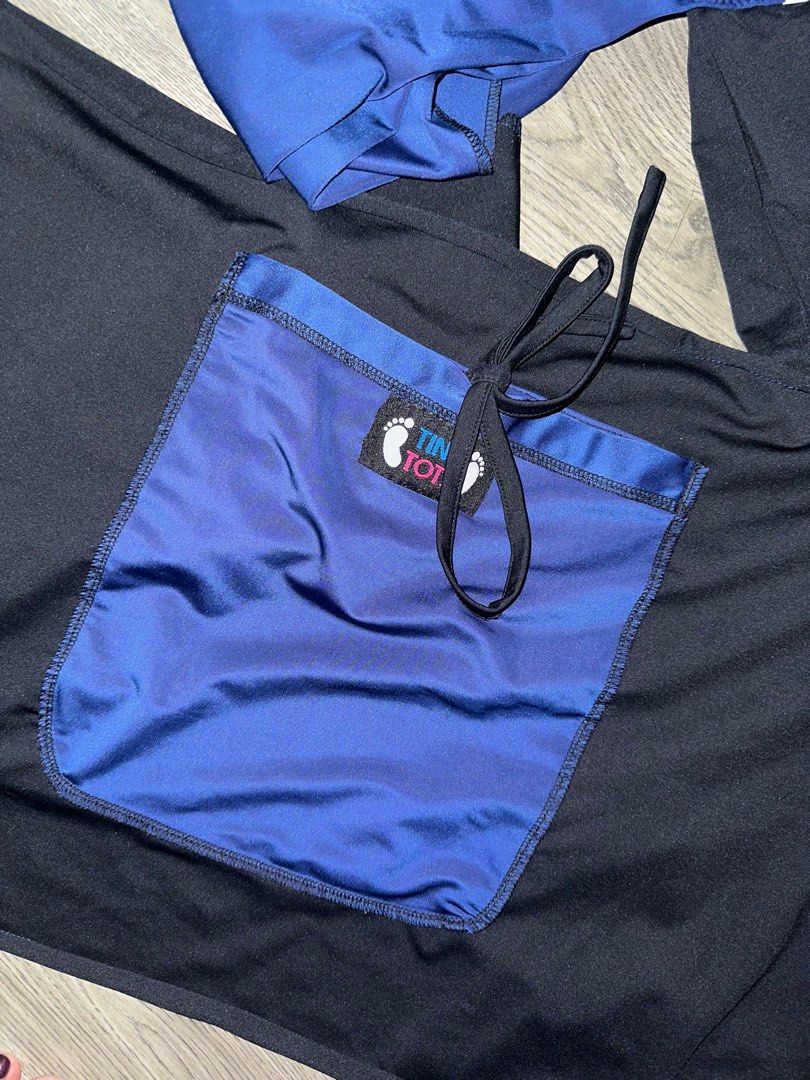 Tiny Tots Sling carrier Black and Blue (Category: Carriers & Slings) located in Lipa City. Submitted by jnlxv87 (Listing ID 1337002096, Image 1). Description: .