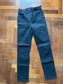 (Category: ) located in . Submitted by xxscpreloved (Listing ID 1336952461, Image 1). Description: .