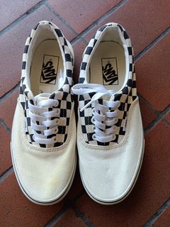 (Category: ) located in . Submitted by eriq2ndshop (Listing ID 1336974651, Image 1). Description: .