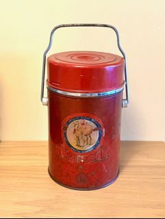 （分類：）位於 。 由 red.hat 提交（商品編號 1336888106，圖片 1）。簡介： 。