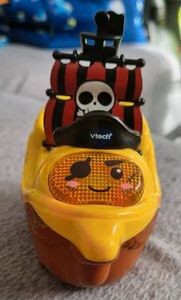 Vtech toot toot splash pirate ship on sale