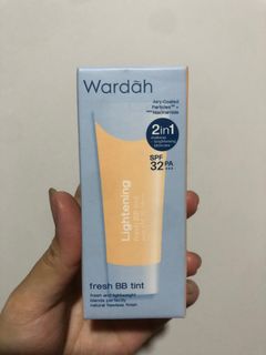 (Kategori: ) berada di . Dikirim oleh ourus.thrifting (ID iklan 1336909217, Gambar 1). Deskripsi: .