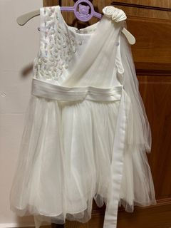 (Category: ) located in . Submitted by lookseeshop (Listing ID 1337021521, Image 1). Description: .