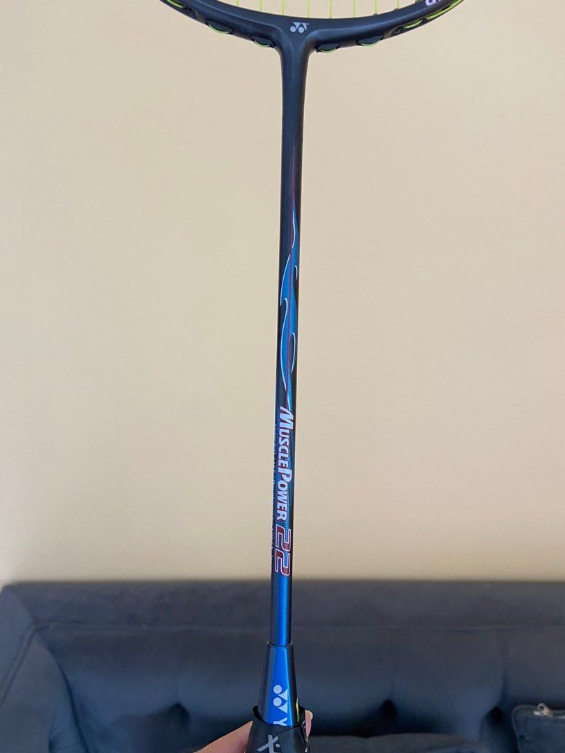 Muscle Power 66 Racket Yonex Muscle Power 22 with BG 66 Ultimax, Sports Equipment, Sports ...