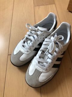 （分類：）位於 。 由 lkarla 提交（商品編號 1337064817，圖片 1）。簡介： 。