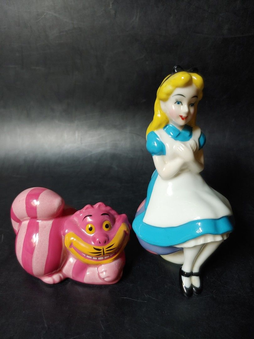 Alice in Wonderland figurine (Category: Figurines & Statues) located in Pasig City. Submitted by don200 (Listing ID 1337149414, Image 1). Description: Vintage Disneyland Alice in Wonderland ceramic figurine.