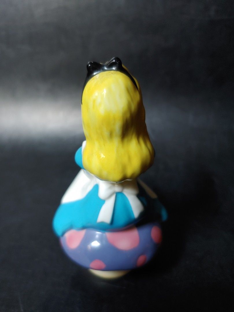 Alice in Wonderland figurine (Category: Figurines & Statues) located in Pasig City. Submitted by don200 (Listing ID 1337149414, Image 3). Description: Vintage Disneyland Alice in Wonderland ceramic figurine.