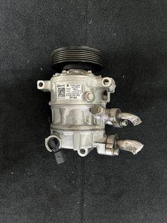 (Category: ) located in . Submitted by buycarparts (Listing ID 1337116246, Image 1). Description: .