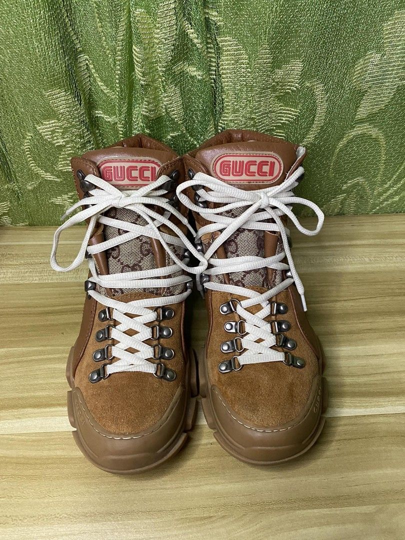 Auth Gucci boots 38