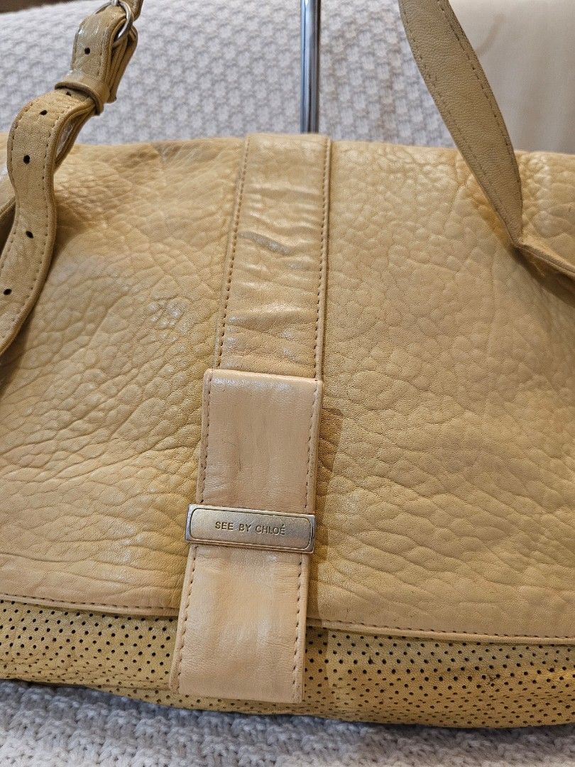 Authentic Original See by Chloe Bag (Category: Luxury Bags & Wallets) located in Las Pinas. Submitted by 2ndstoryfinds (Listing ID 1337220092, Image 2). Description: 💯Guaranteed AUTHENTIC/ORIGINAL 🩷Pre-loved ✅️Still presentable ✅️Sign/s of usage only ❎️No return, no exchange ❎️No swapping 💔Flaws/Issue: None 🥰This is pre-loved. Please manage your expectations 😍 ⏳️RESERVATION: 2 days only 💰PAYMENT: Bank (BPI/BDO), Gcash 🛵DELIVERY: FlashExpre