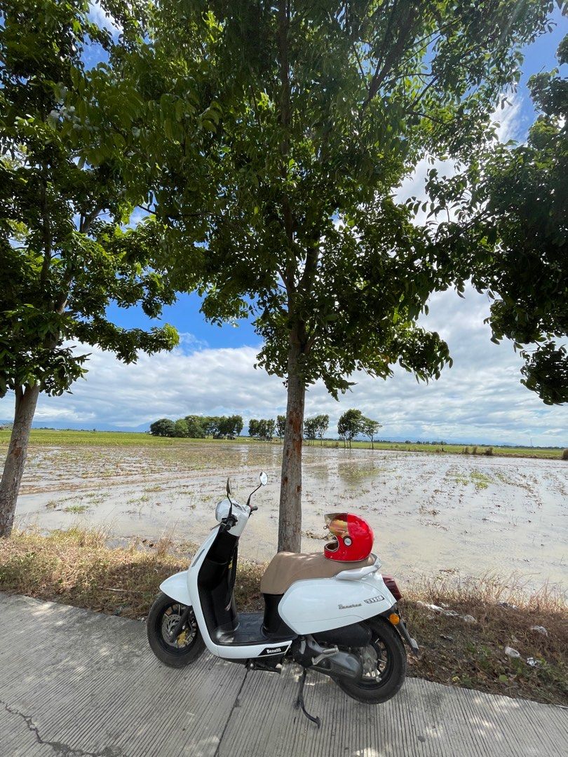 BENELLI PANAREA 2022 model for sale (Category: Skates, Rollerblades & Scooters) located in Llanera. Submitted by ecalapuz (Listing ID 1337100049, Image 3). Description: Use for commute to work for 5 months and then stocked na sya. First lady owner here, the scooter comes with 3 year registration and complete paper. Ikaw na din magkakabit ng plate number. RFS: not using it anymore .
