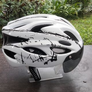(Category: ) located in . Submitted by allbicycleshop (Listing ID 1337136085, Image 1). Description: .