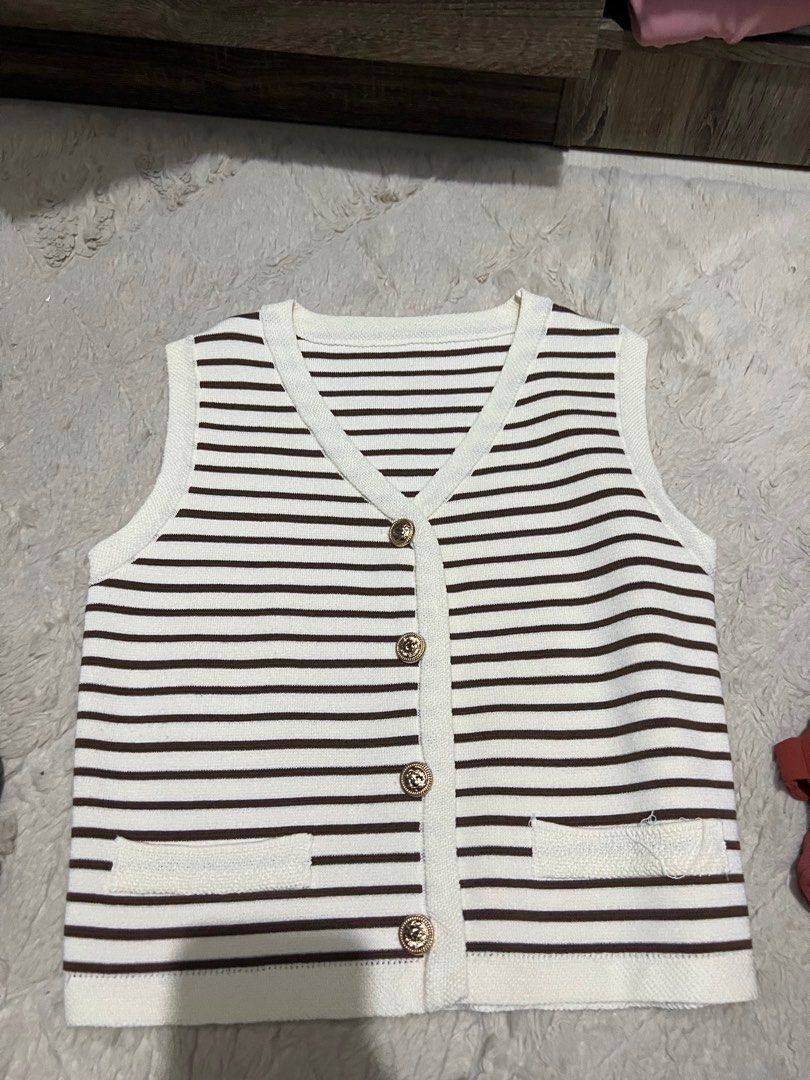 Bkk vest sale!!! (Category: Others Tops) located in Pasig City. Submitted by kayefcb (Listing ID 1337186107, Image 3). Description: .