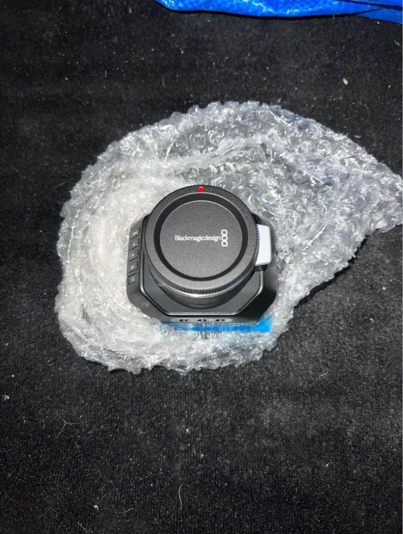 Blackmagic Microcam (Category: Cameras) located in San Pablo. Submitted by greenmaki (Listing ID 1337150484, Image 1). Description: Negotiable, Brand new with Warranty • can do meet ups • PM for more info.