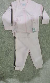 (Kategori: ) berada di . Dikirim oleh ccjayypreloved (ID iklan 1337104280, Gambar 1). Deskripsi: .
