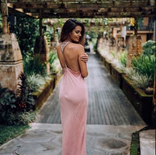 (Category: ) located in . Submitted by rewearcloset (Listing ID 1337135169, Image 1). Description: .