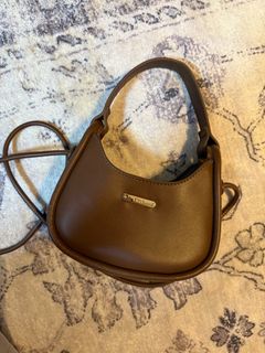 Affordable cleef For Sale Cross body Bags Carousell Malaysia
