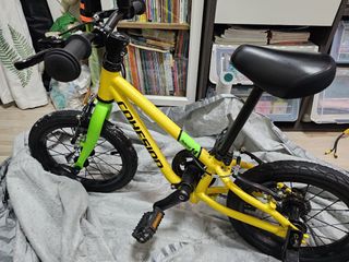 （分類：）位於 。 由 arsene_14 提交（商品編號 1337205839，圖片 1）。簡介： 。