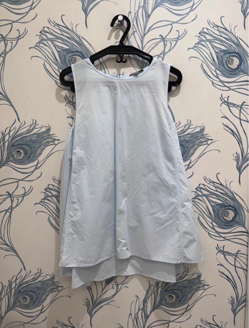 Cos Light Blue Sleeveless Blouse Size 34 (Category: Blouses) located in Paranaque City. Submitted by tinykh (Listing ID 1337099484, Image 1). Description: Barely used (too big for me) Cos light blue sleeveless blouse. Has a bit of form/structure because the material is similar to poplin, so it doesn’t look lousy! Will give discount if you buy other items!.
