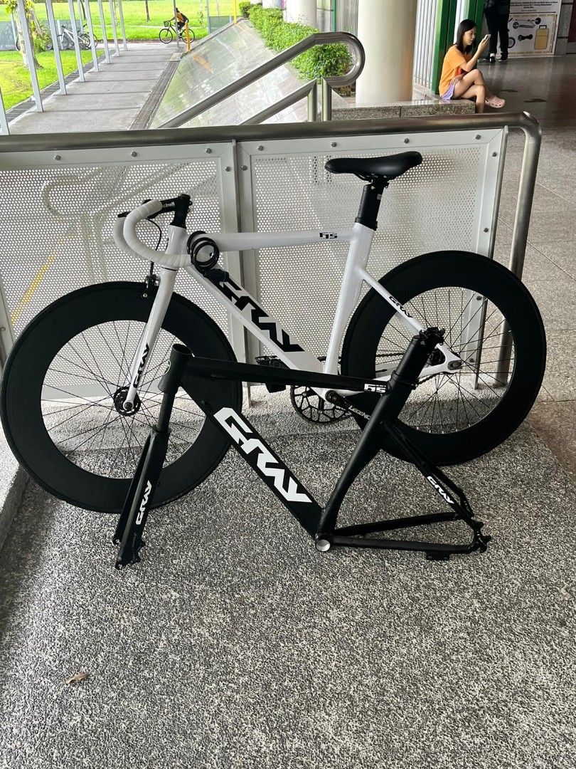 Gray frame (Category: Parts & Accessories) located in Singapore. Submitted by turbo_wolf (Listing ID 1337068569, Image 1). Description: .