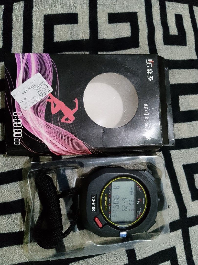 Handheld Digital Stopwatch Chronograph Sports Training Timer Stop Watch (Category: Clocks) located in Manila. Submitted by poliyanaaaaa (Listing ID 1337228423, Image 1). Description: .