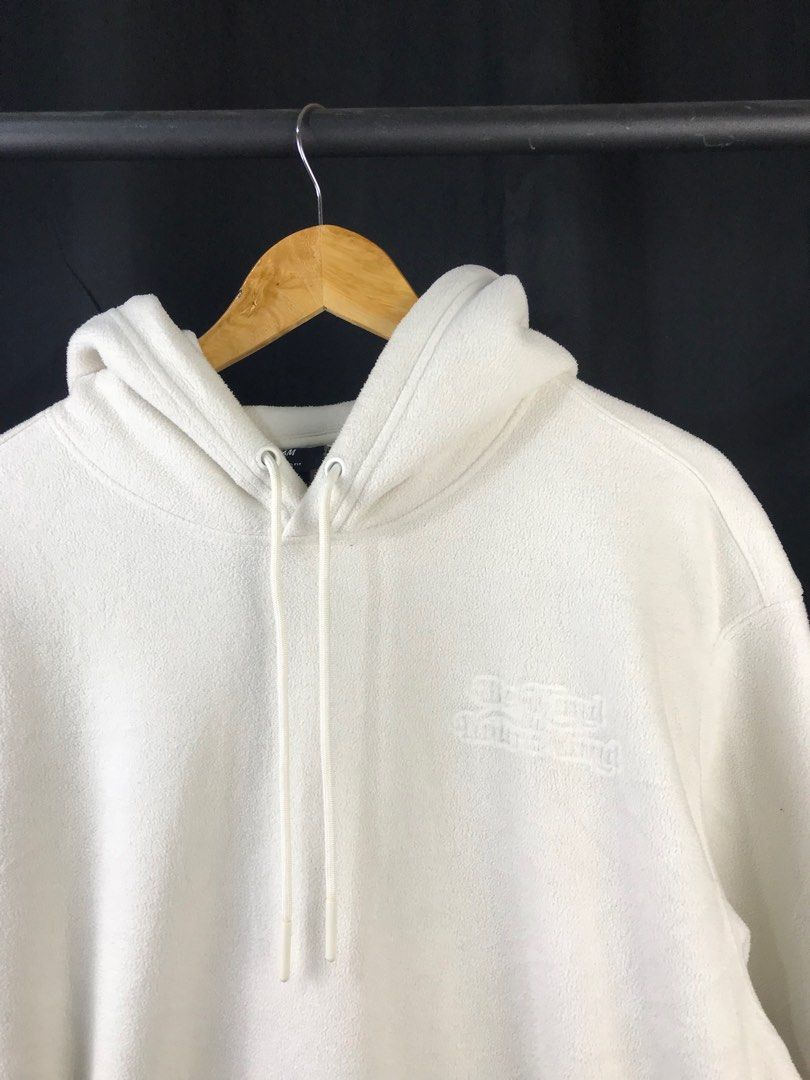 H M BE KIND TO YOUR MIND FLEECE HOODIE Men s Fashion Tops Sets Hoodies on Carousell