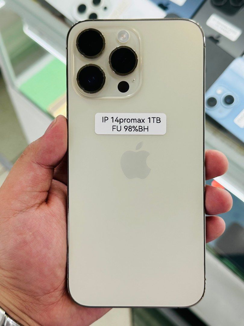 Iphone 14 Pro Max 1TB 98% batt FU (Category: iPhone 14 Series) located in San Juan City. Submitted by javedsgadgetshop (Listing ID 1337065894, Image 1). Description: OPEN FOR INSTALLMENT VIA CREDIT CARD/GGIVES/SPAY/BILLEASE & SWAP/TRADE-IN! BUY AND SELL! Quick Specs : Iphone 14promax •1TB •NTC Variant •98% batt health •Factory Unlock •95% Smoothness •No hidden issue | No Repaired •100% Authentic | Not Refurbished •w/ OEM Charger & store warranty 