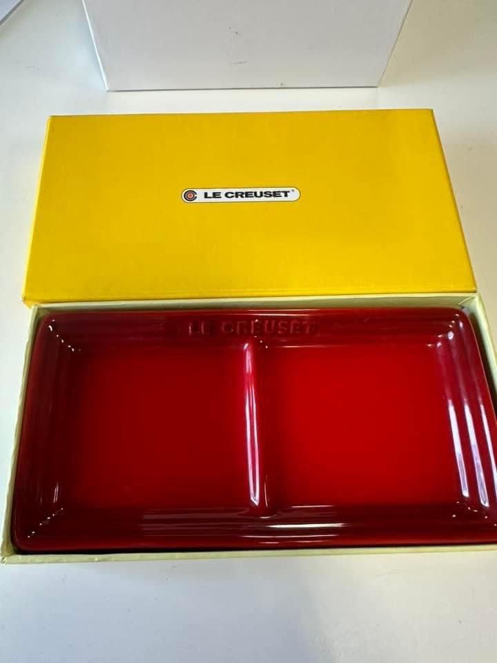 Le Creuset Condiment/Sauce Plate (Category: Other Kitchenware & Tableware) located in Manila. Submitted by annafinds (Listing ID 1337215246, Image 1). Description: Le Creuset Condiment/Sauce Plate 💯 authentic With box ₱3,999 .