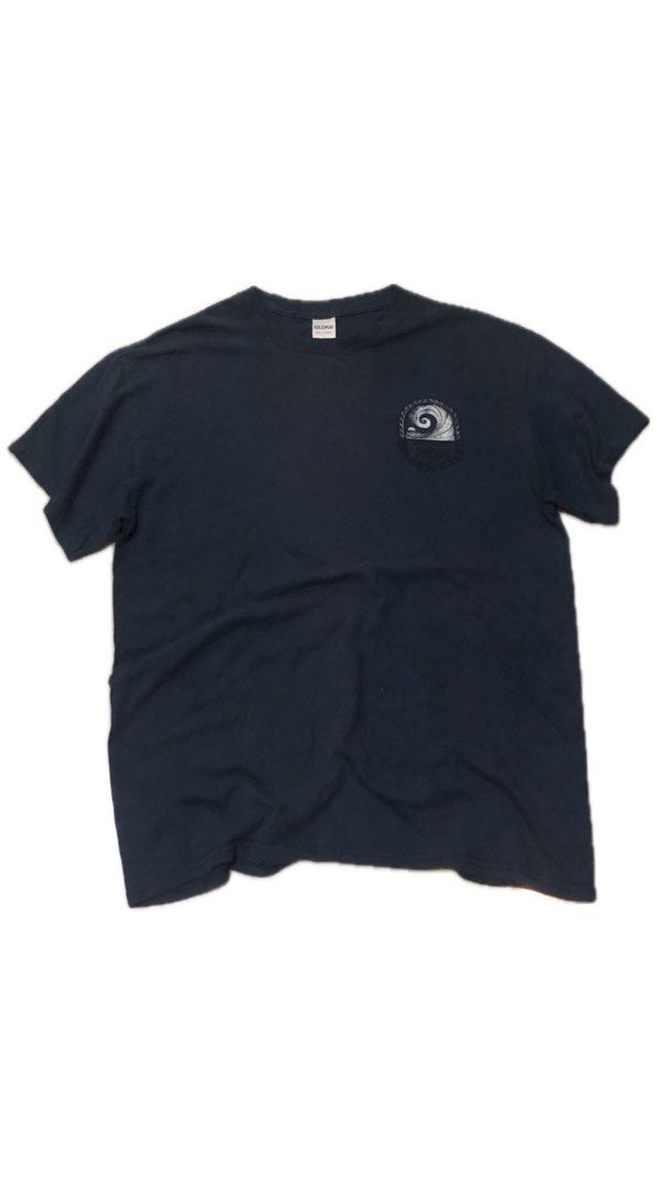 Mo’s Oregon Coast 1946 by Gildan (Category: Tshirts & Polo Shirts ) located in Cavite. Submitted by makeitdrippy (Listing ID 1337231919, Image 1). Description: Width 19.5 Length 26 Best fit Medium / Semi Large Good Condition Carhartt Vibes 🌊 Fave 🔥 🏷️ ₱ 249 Claim DM for inquiries 📩.
