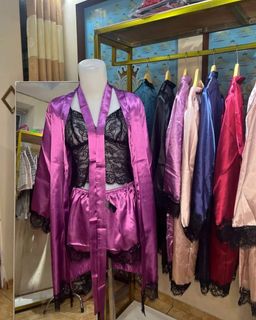 (Category: ) located in . Submitted by ggcollection99 (Listing ID 1337220949, Image 1). Description: .