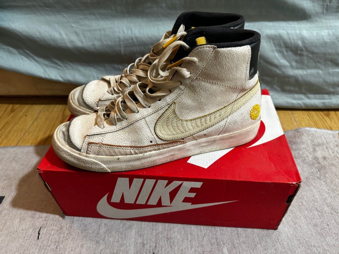 Nike Blazer Mid 77 (Category: Sneakers) located in Dagupan City. Submitted by seerr02 (Listing ID 1337161491, Image 1). Description: rfs: decluttering original box not included but can provide replacement box ! needs cleaning .