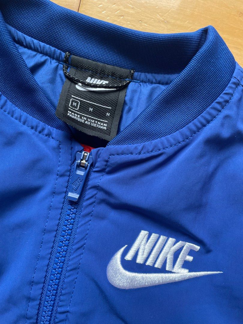 Nike Jacket （分類：嬰兒及小童流行時尚）位於 Hong Kong。 由 number_joyce 提交（商品編號 1337080021，圖片 2）。簡介： 。