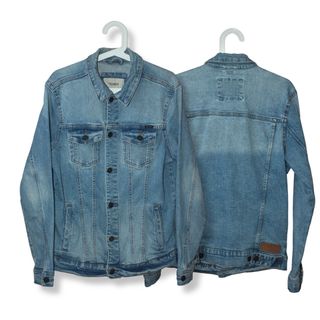 (Category: ) located in . Submitted by 3ftn.co (Listing ID 1337093484, Image 1). Description: .