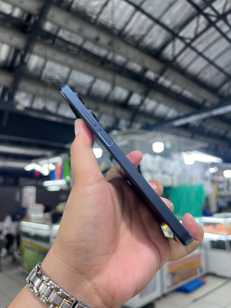 REALME 10 (Category: Realme) located in Manila. Submitted by farhanadau39938 (Listing ID 1337220601, Image 3). Description: REALME 10 ~STORAGE | 128GB☑️ ~MEMORY | 8RAM☑️ ~GOOD FOR GAMING☑️ ~NO ISSUE☑️ ~NO REPAIR HISTORY ☑️ ~LEGIT | ORIGINAL ☑️ ~UNLI RESET ~NOT REFURBISHED ~99%SMOOTH☑️ INCLUSION ~CASE☑️ ~TEMPERD GLASS☑️ ~CHARGER ☑️ CASH ON DELIVERY NATIONWIDE 🚚 ~OPEN FOR COD cash on delivery 📦 ~OPEN FOR COP cash on pick up ⬆️ ~COP VIA LBC SHIPPI
