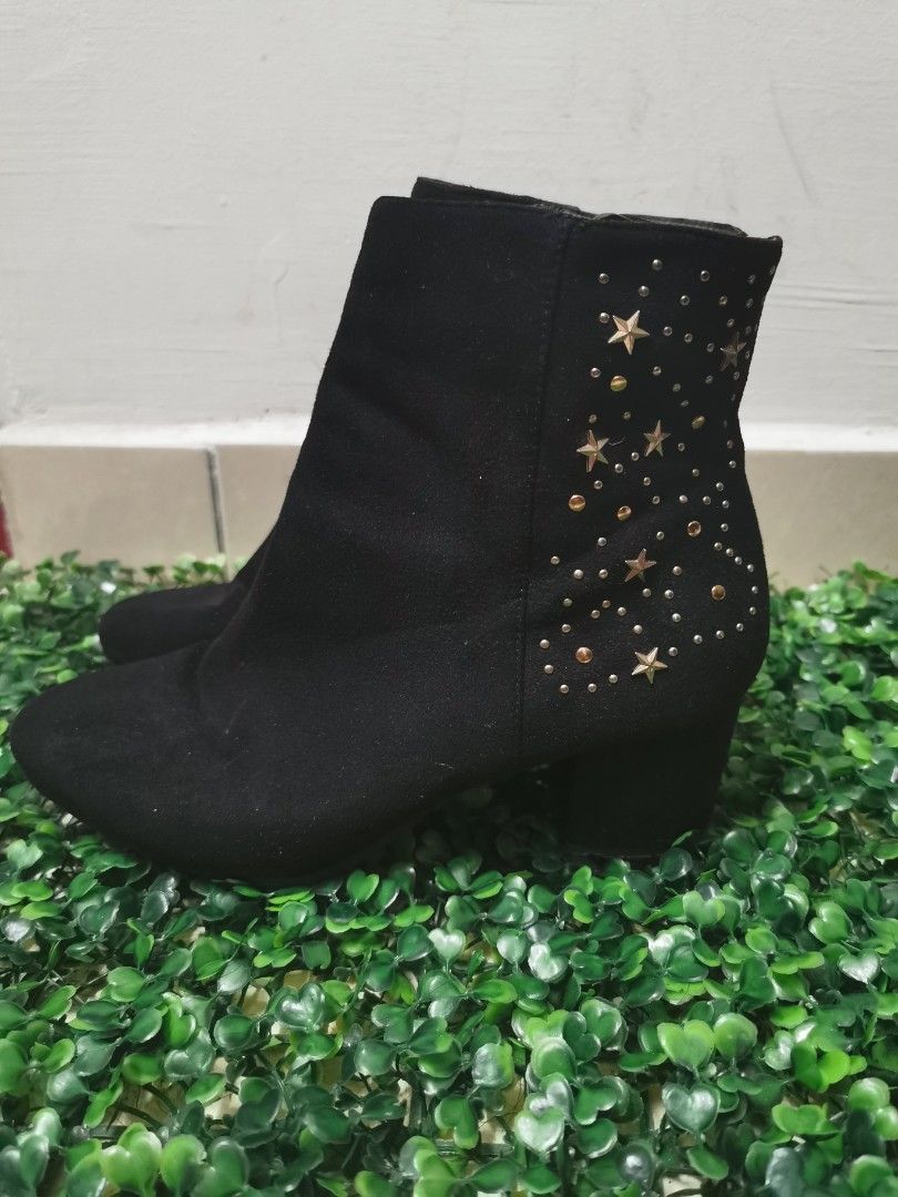 Riversoft boots deals