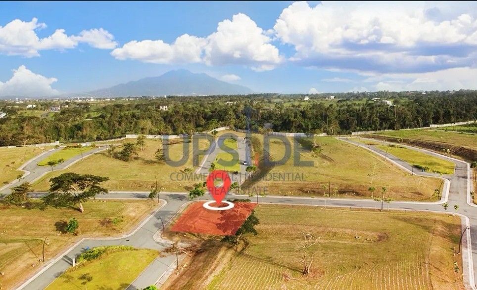 RUSH SALE!! ANDACILLO CORNER LOT (Category: Lot) located in Muntinlupa City. Submitted by johann.ocampo (Listing ID 1337232871, Image 1). Description: RUSH SALE!! Andacillo Corner Lot for Sale LA 575sqm Price: 26,000,000 (approx 45k/sqm only). Best price. Corner Lot, near the main entrance and clubhouse Orientation: SouthEast Johann Ocampo 0917 817 34 53 27751.