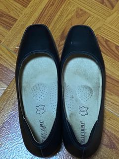 (Category: ) located in . Submitted by shopksaaa (Listing ID 1337070051, Image 1). Description: .