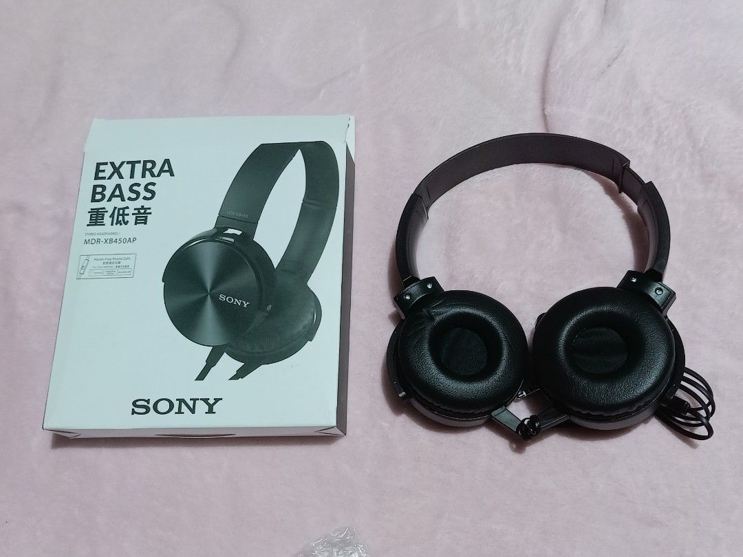 Sony MDR-XBR50AP (Category: Headphones & Headsets) located in Manila. Submitted by margauuxx (Listing ID 1337064794, Image 1). Description: .