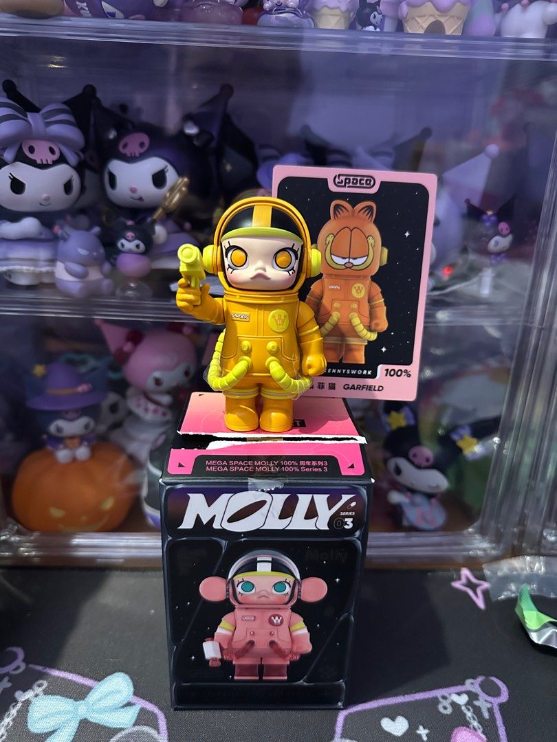 SPACE MOLLY 100% Anniversary Series 3rd Generation - Garfield (Category: Designer & Blind Box Toys) located in Quezon City. Submitted by Aylaaaaa (Listing ID 1337121732, Image 2). Description: .