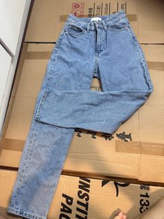 (Category: ) located in . Submitted by nancyntz (Listing ID 1337174318, Image 1). Description: .
