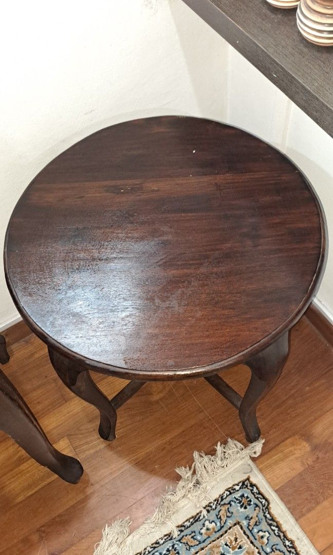 Teak Round Table (Category: Tables & Sets) located in Singapore. Submitted by zanirah77 (Listing ID 1337161521, Image 2). Description: .